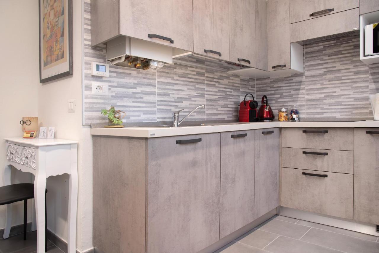 Efihouse Lago Maggiore Appartement Luino Buitenkant foto